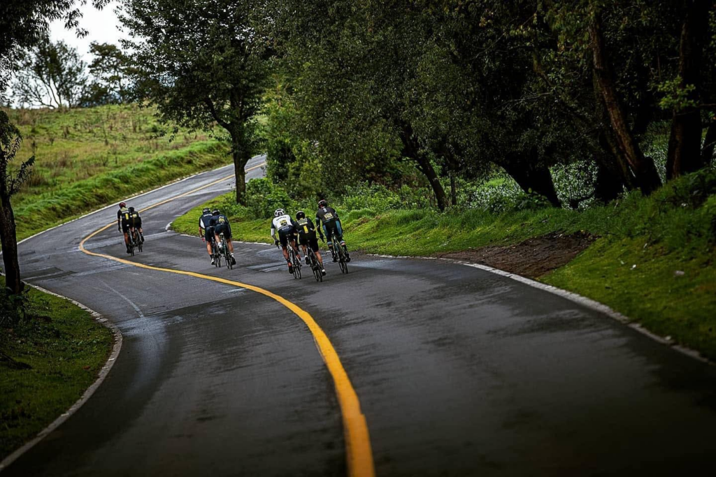 Uso de la bicicleta permite conectar con la aventura y la naturaleza en el Edoméx