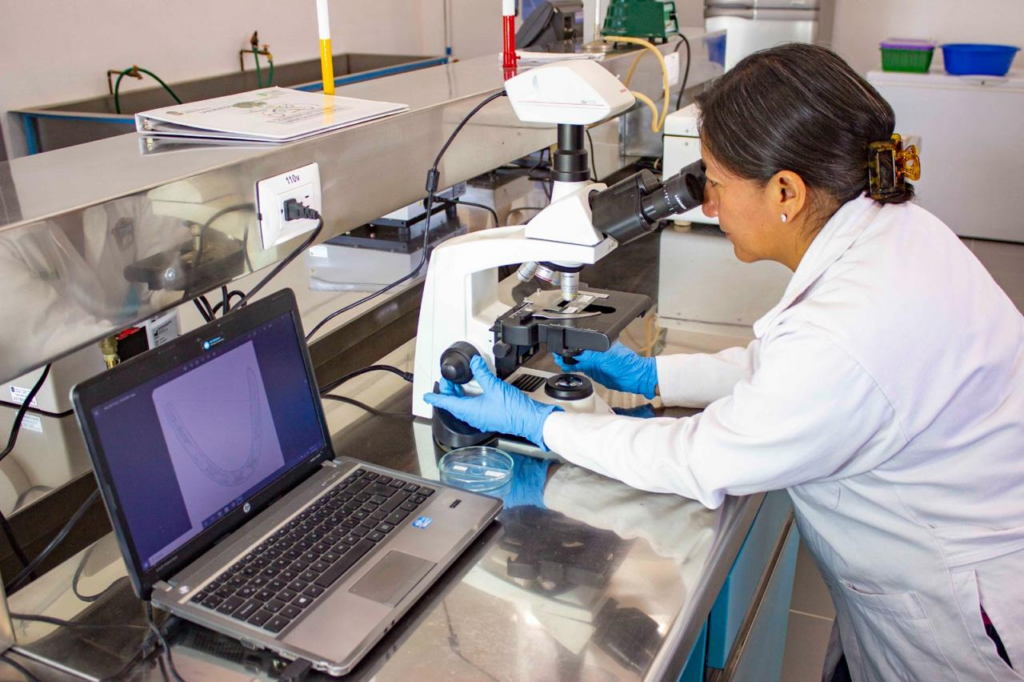 Icamex acerca servicios a productores del campo para fortalecer los cultivos del Estado de México