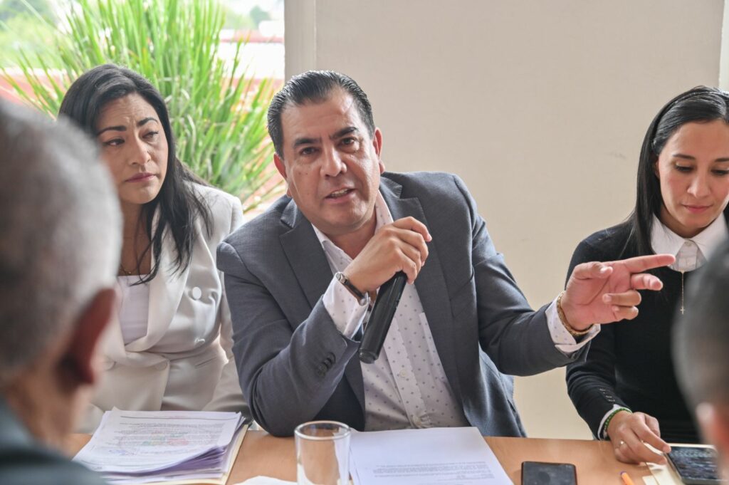 Apagones en el sur del Edoméx afectan a 922 mil habitantes; diputado promueve solución