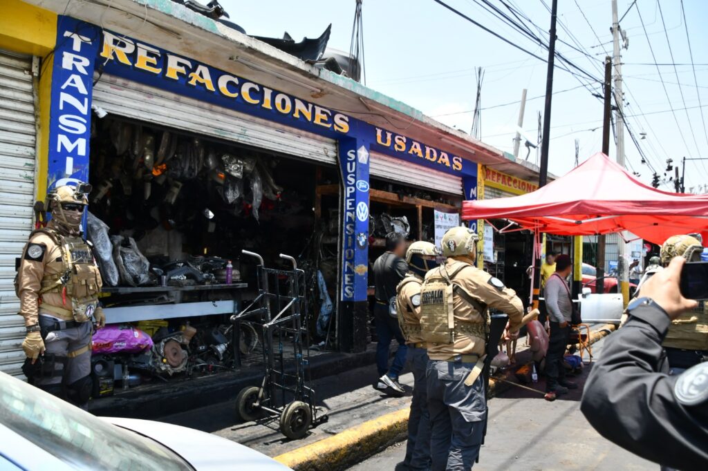 Operativo «Fortaleza»: Aseguran en Edoméx mil 200 toneladas de autopartes