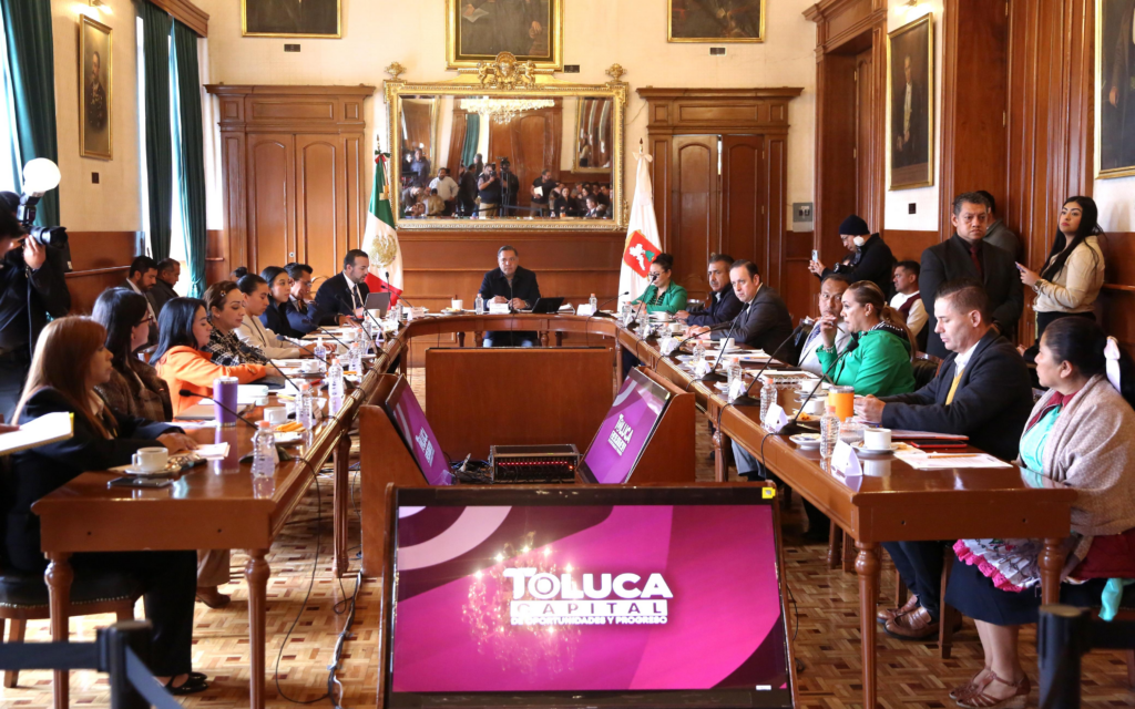 Encabezan mujeres, por primera vez, la mayoría de las Comisiones Edilicias en Toluca