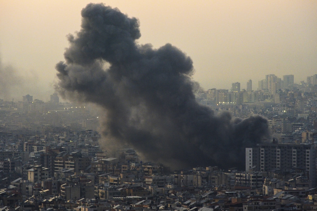 Van 38 muertos por oleada de bombardeos de Israel contra el este del Líbano