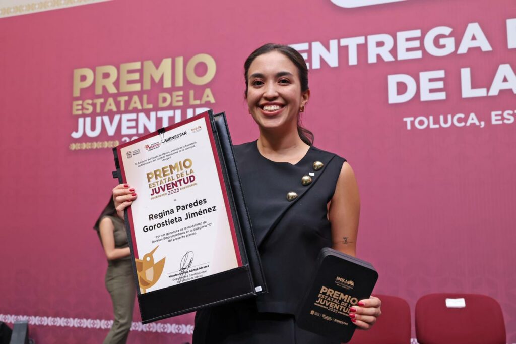 Reconocen con Premio Estatal de la Juventud 2025 el talento de jóvenes universitarios de la UAEMéx