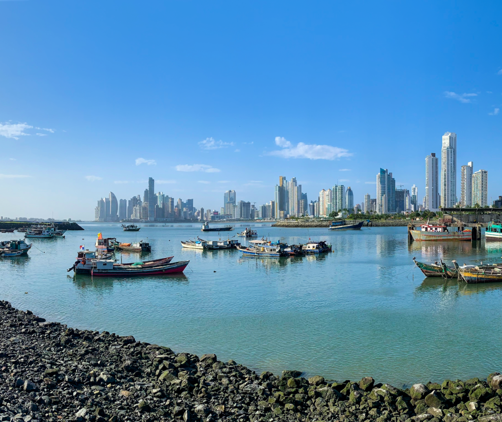 «Consenso histórico» sobre el salario mínimo en Panamá