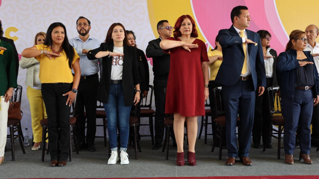 Rosi Wong presenta un modelo de atención para prevenir el suicidio