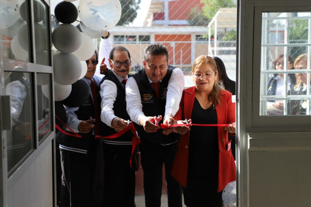 Fortalece gobierno de Tecámac su infraestructura educativa