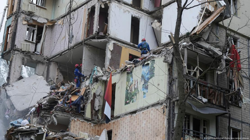 De nuevo un ataque masivo en Kiev deja muertos y heridos
