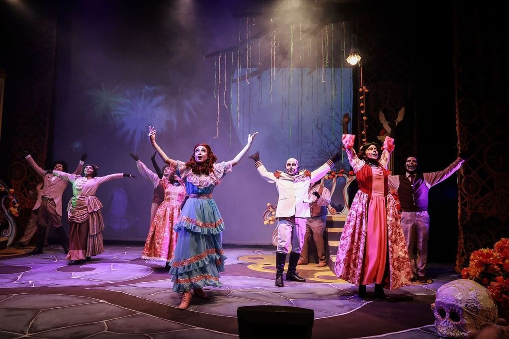 Lleva la UAEMéx «Panteón de Amores» al teatro Morelos