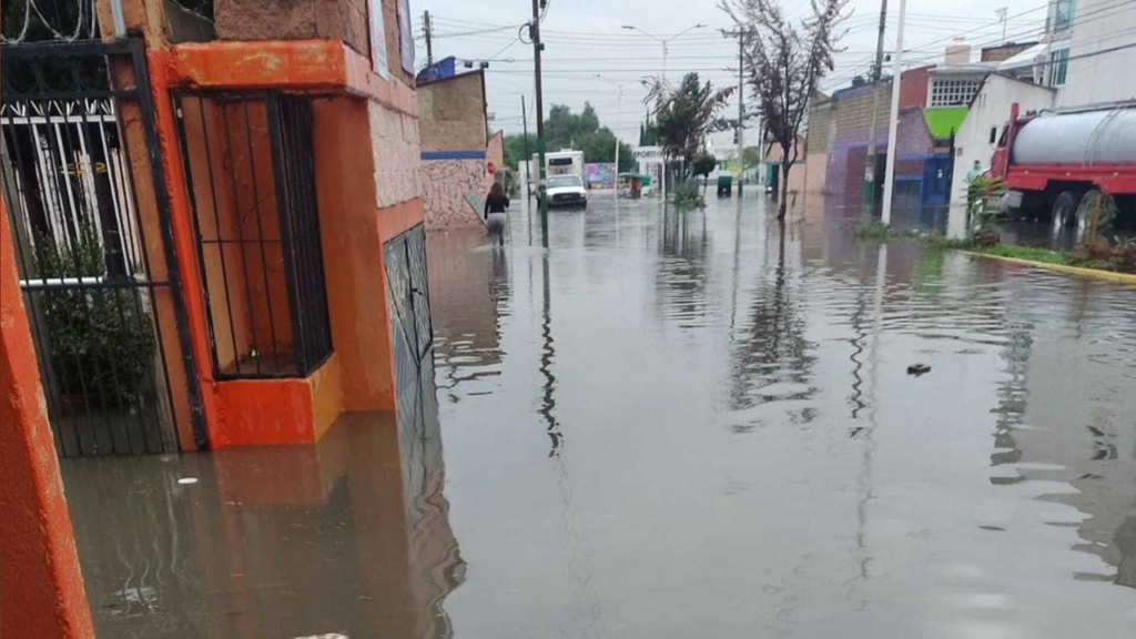 Amanece bajo el agua fraccionamiento en Cuautitlán Izcalli