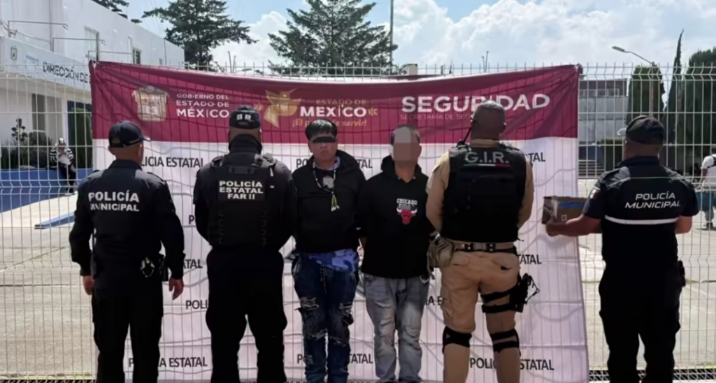 Detienen policía de Metepec y estatal a dos asaltantes de casas de empeño; uno es menor de edad