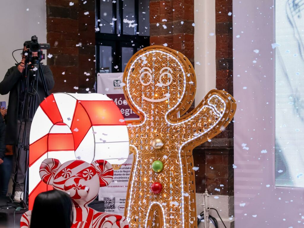 Toluca se ilumina con la magia de la Navidad