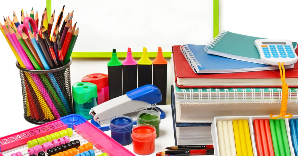 La SEP beneficiará con útiles y uniformes a niños de nivel básico escolar