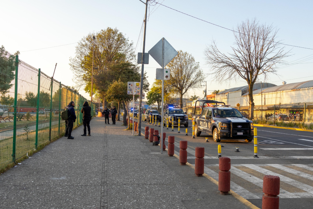 Despliegan otro operativo en la zona Terminal– Mercado Benito Juárez, para retirar ambulantes