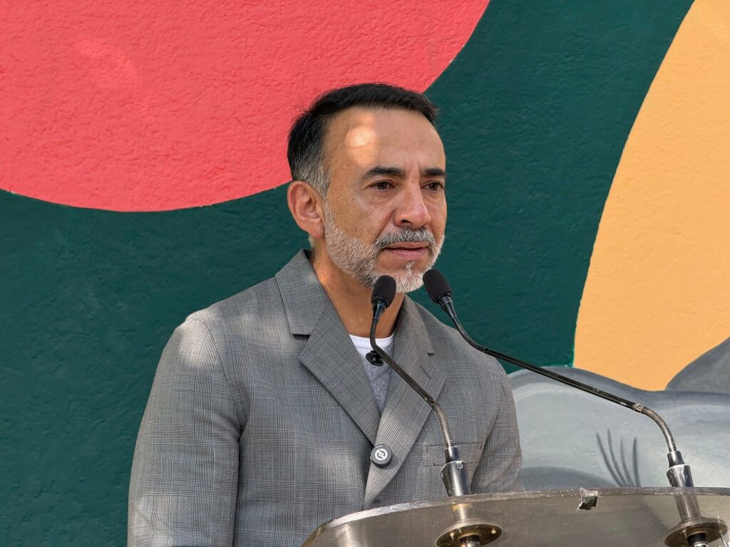 Inaugura alcalde Fernando Flores mural número 31 de la Ruta de la Cultura en Metepec