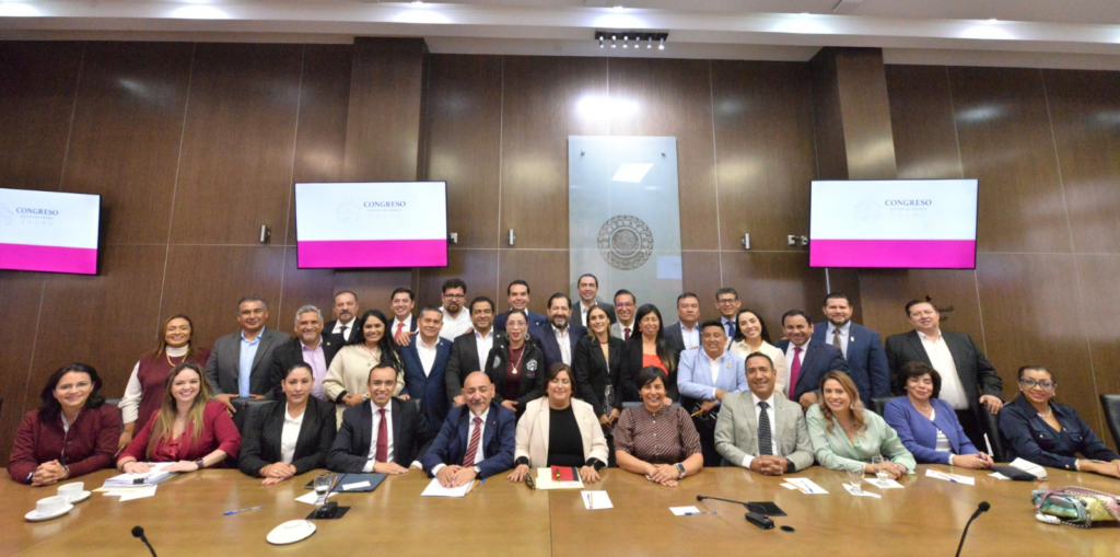 Paola Jiménez, Gabriel Mohamed y Román Cortés se suman al Grupo Parlamentario de Morena