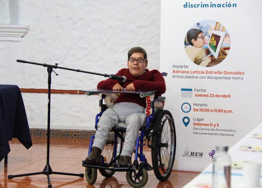 Pintar con la boca: una experiencia en el IEEM para construir espacios libres de discriminación