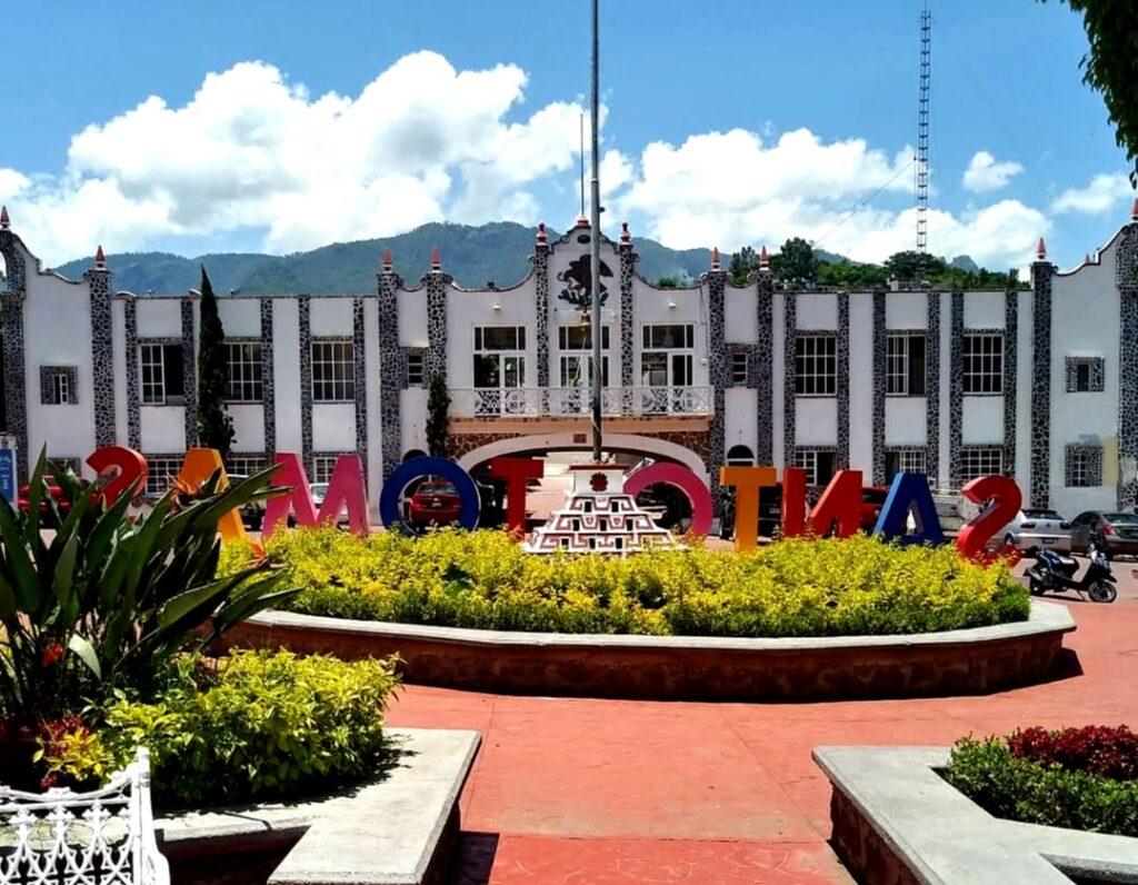 Santo Tomás de los Plátanos: Detienen a tres policías municipales por huida de alcalde electo