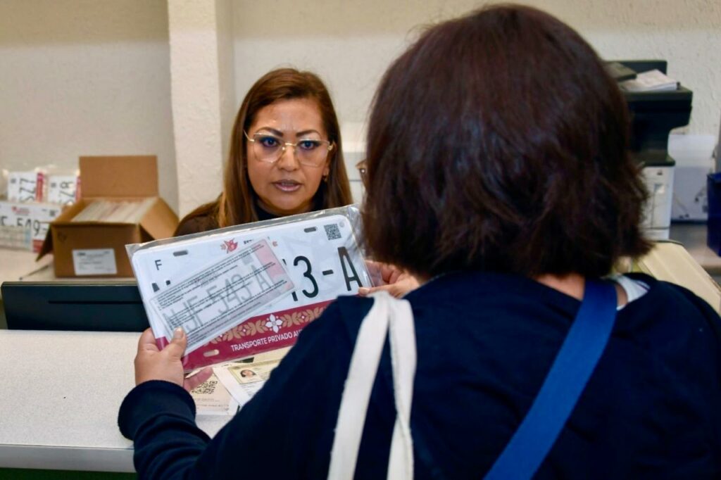 No olvides reemplacar si tu auto tiene placas 2019 y anteriores; el plazo vence este 31 de diciembre