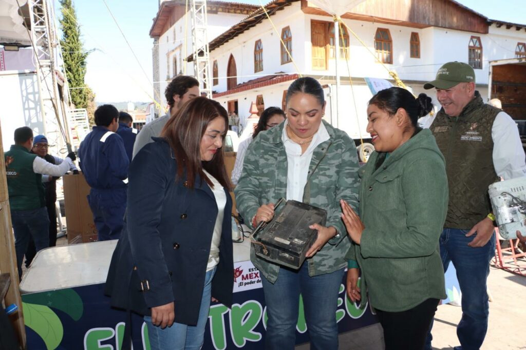 Recolecta GEM 3.5 toneladas de residuos eléctricos y electrónicos en Amanalco