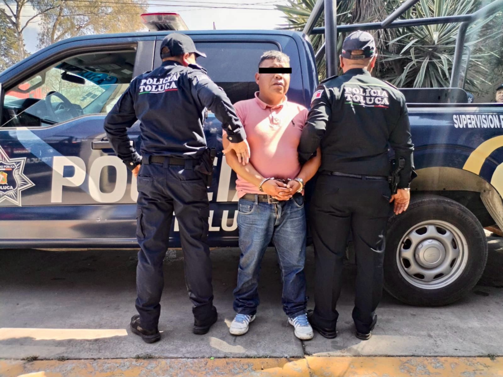 Cae sujeto con arma de uso  exclusivo del Ejército en Toluca