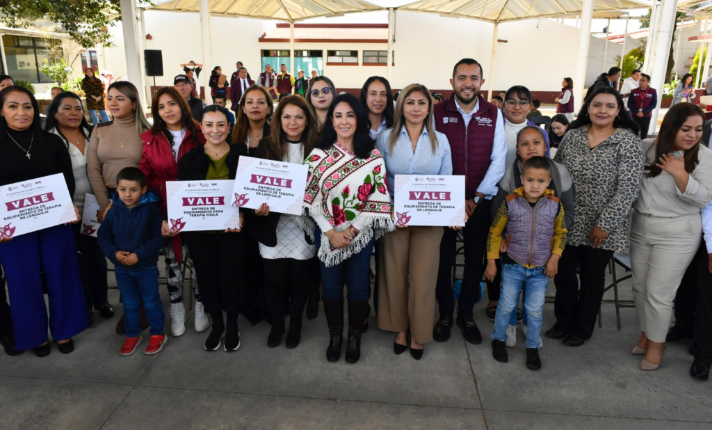 Entrega Edoméx equipamiento a 21 sistemas municipales DIF