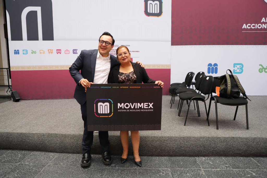 Asiste Rocío Miguel a la presentación de la Tarjeta “Movimex”