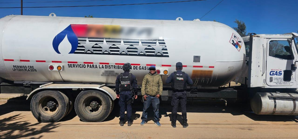 Detienen a probable responsable de robo de combustible
