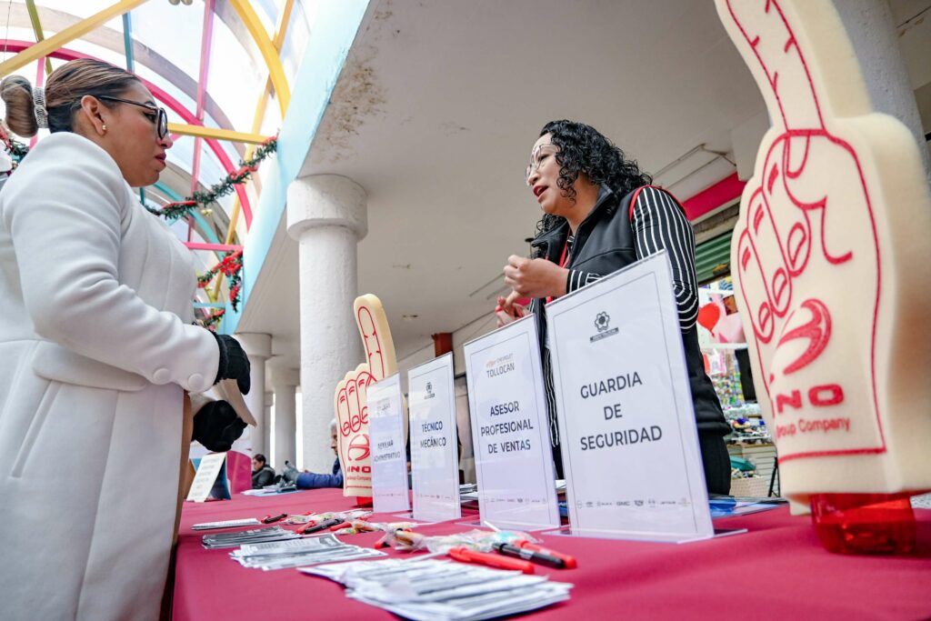 Efectúa gobierno de Toluca su «Martes de Empleo»