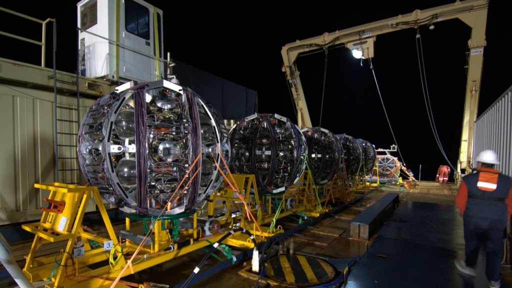 Detectan el neutrino con mayor energía hasta la fecha