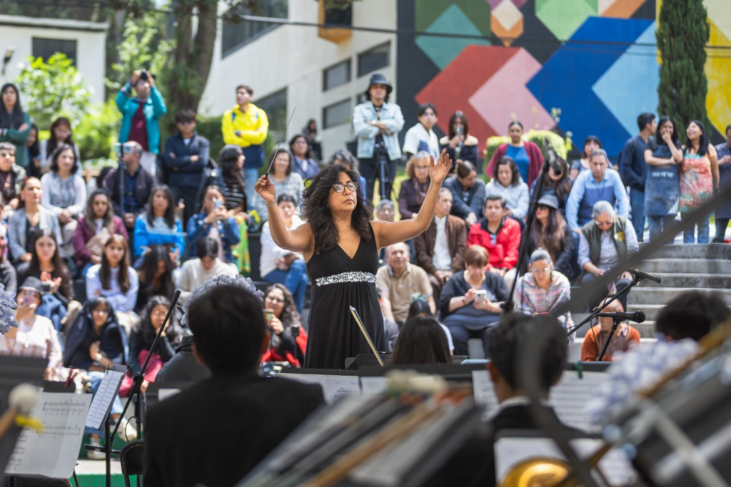 La OSJUAEMéx celebra a las juventudes universitarias con “Valses y un poco más”