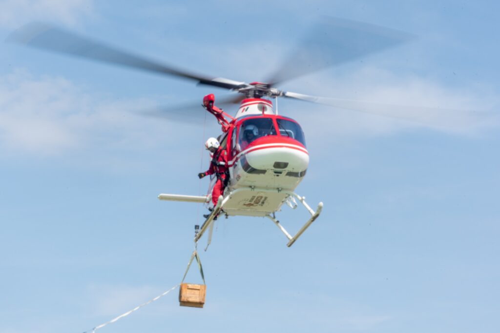 Grupo de Rescate Aéreo Relámpagos, efectuó más de 900 operaciones en apoyo a la población mexiquense