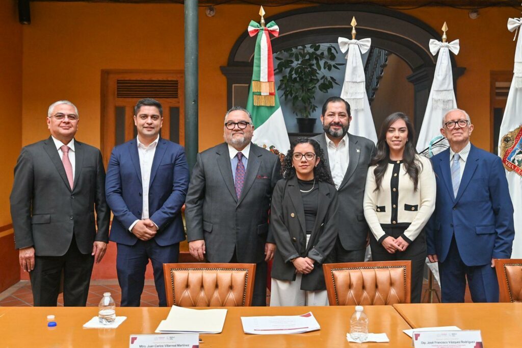 Inesle, apuesta para mayor diálogo en Congreso: Francisco Vázquez