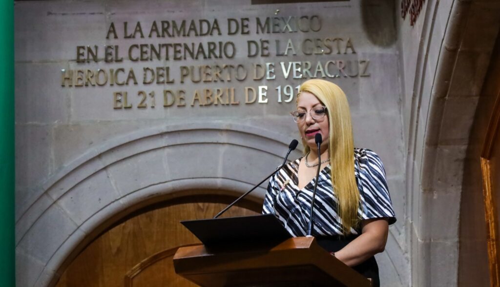 Comparece Macarena Montoya Olvera, Secretaria de Salud ante la LXII Legislatura