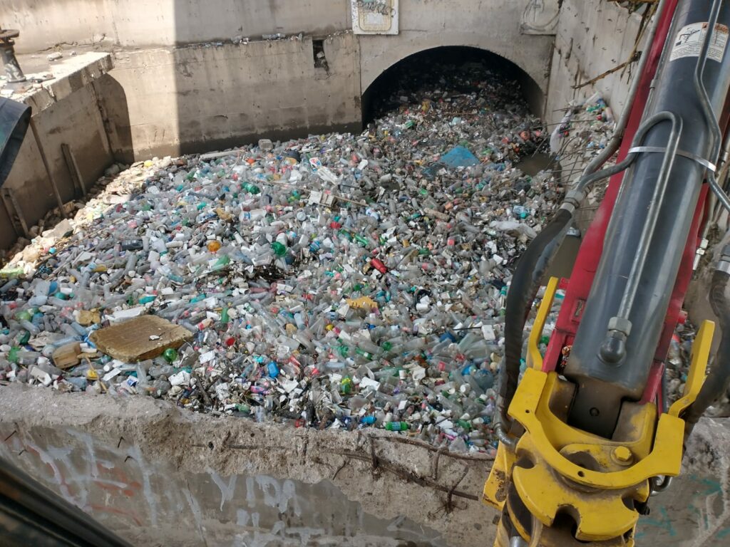 Sigan tirando basura; es principal causa de inundaciones