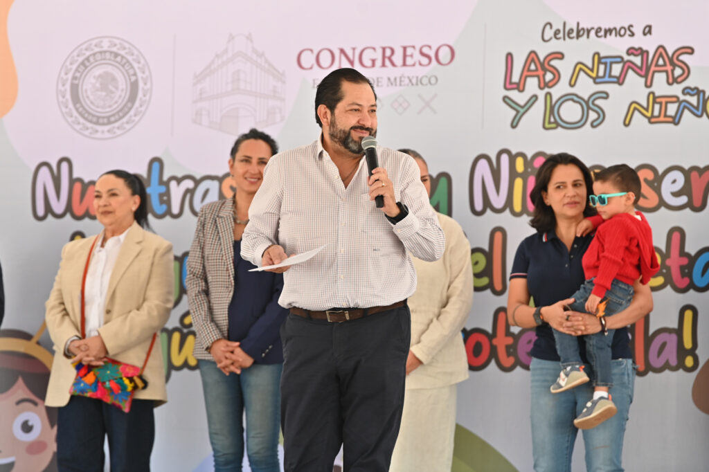 Celebra Congreso mexiquense el Día del Niño y la Niña