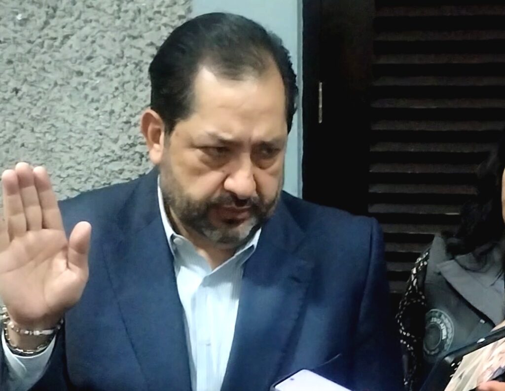 Nueva ley universitaria debe construirse con la universidad, no imponerse desde el Congreso: FVR