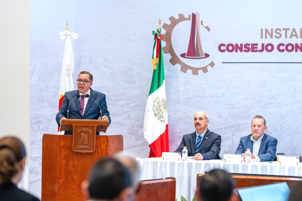 Toma RMB protesta a integrantes del Consejo Consultivo para el Desarrollo Industrial de Toluca 2025-2027