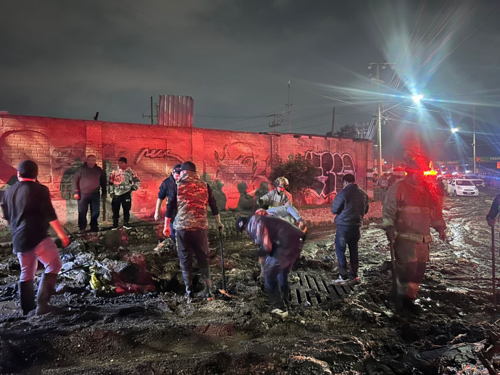 Atiende Metepec desbordamiento del río El Arenal