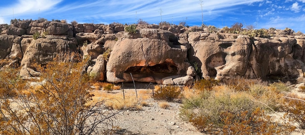 FGR indaga saqueo y daño de pinturas rupestres en ‘La Cueva Pinta’ en Coahuila