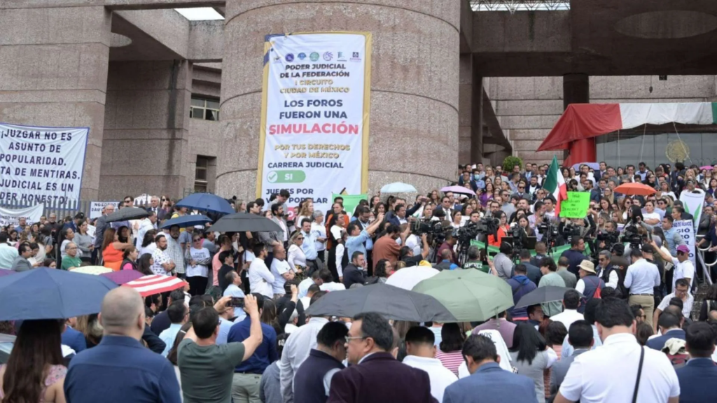 Huelga indefinida de magistrados en México para protestar contra la reforma judicial