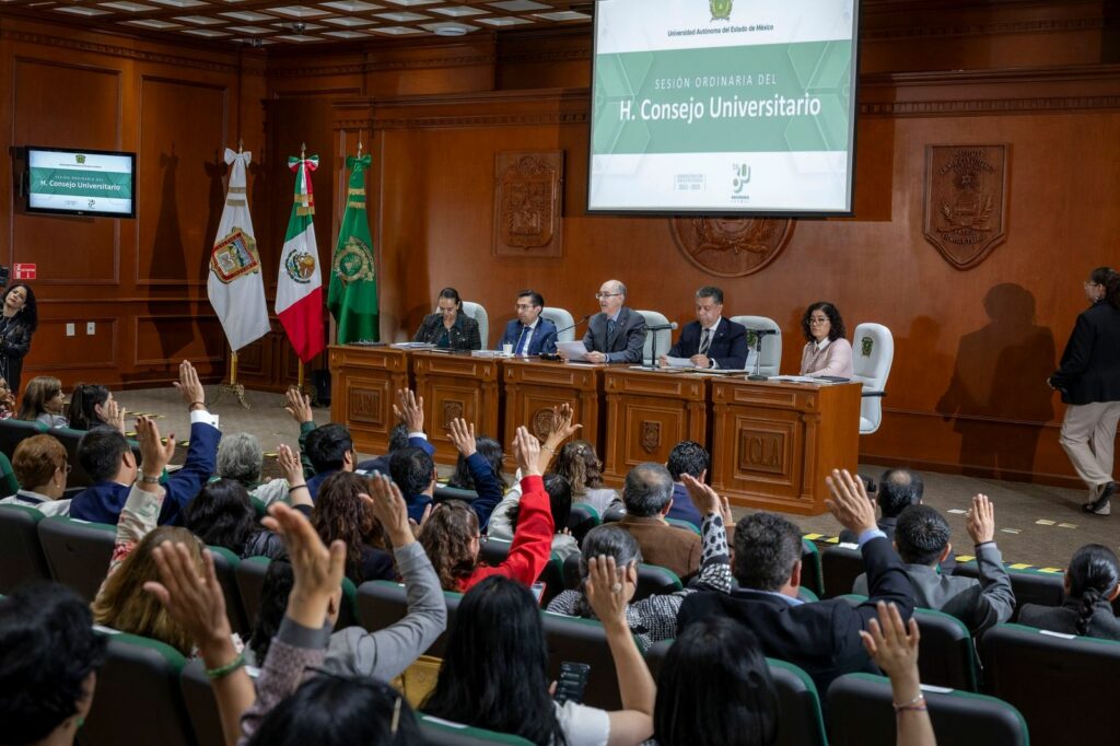 UAEMéx aprueba programas de posgrado en Inteligencia Artificial y política económica