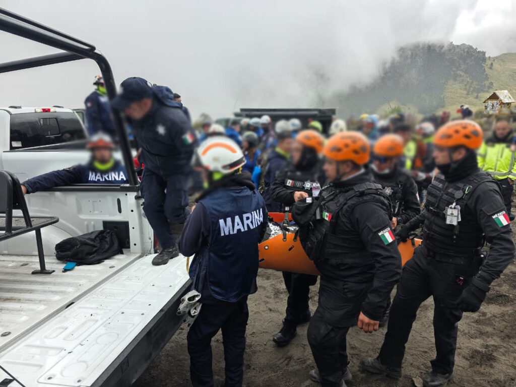 Rescatan en el volcán Iztaccíhuatl cuerpo de menor reportado como desaparecido