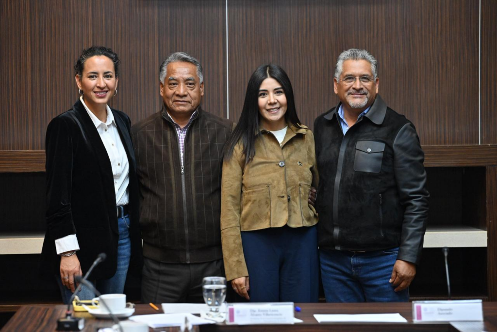 Enriquecen congresistas la iniciativa para proteger maíz nativo