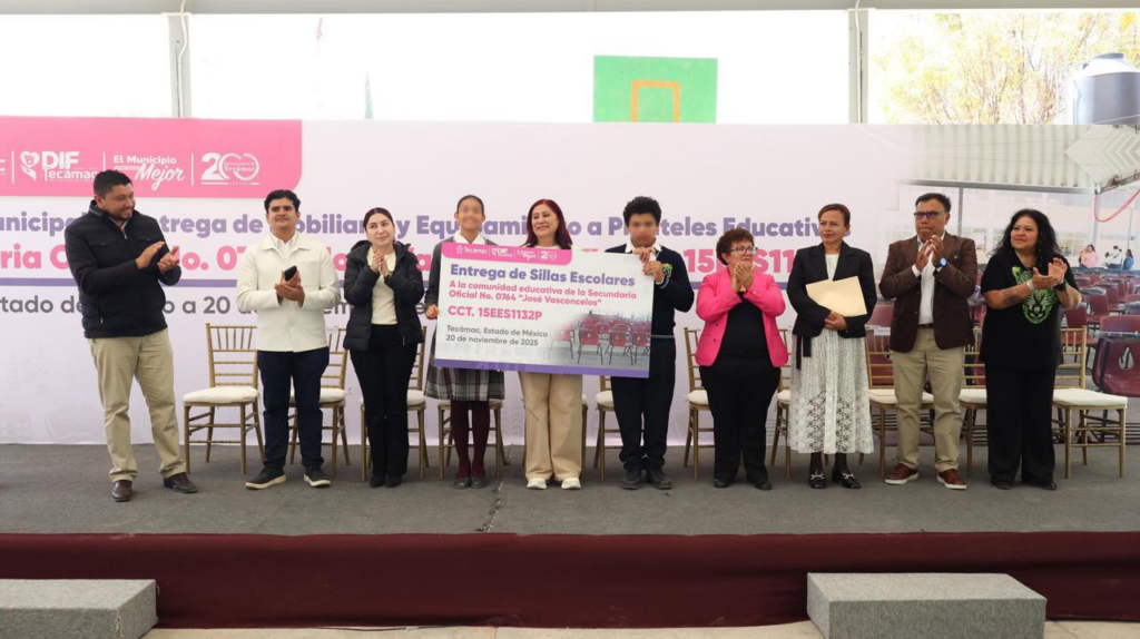 Entrega Gobierno de Tecámac 700 pupitres y 50 computadoras a planteles educativos