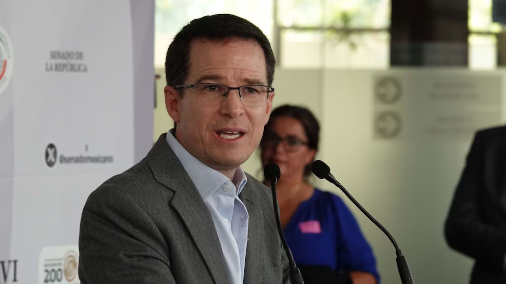 Ricardo Anaya explota contra «supremacía constitucional»