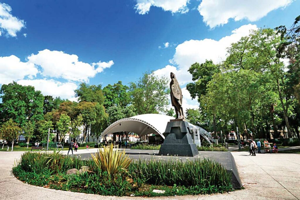 Anuncia alcalde de Toluca remodelación de la Alameda Central