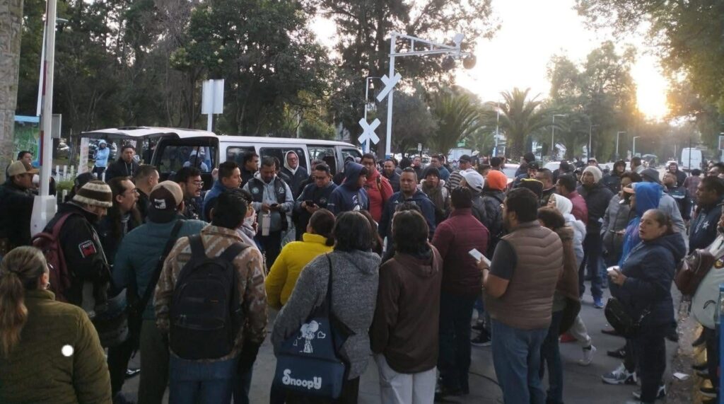 Trabajadores del comedor central de la Universidad Autónoma Chapingo realizan paro por falta de condiciones seguras