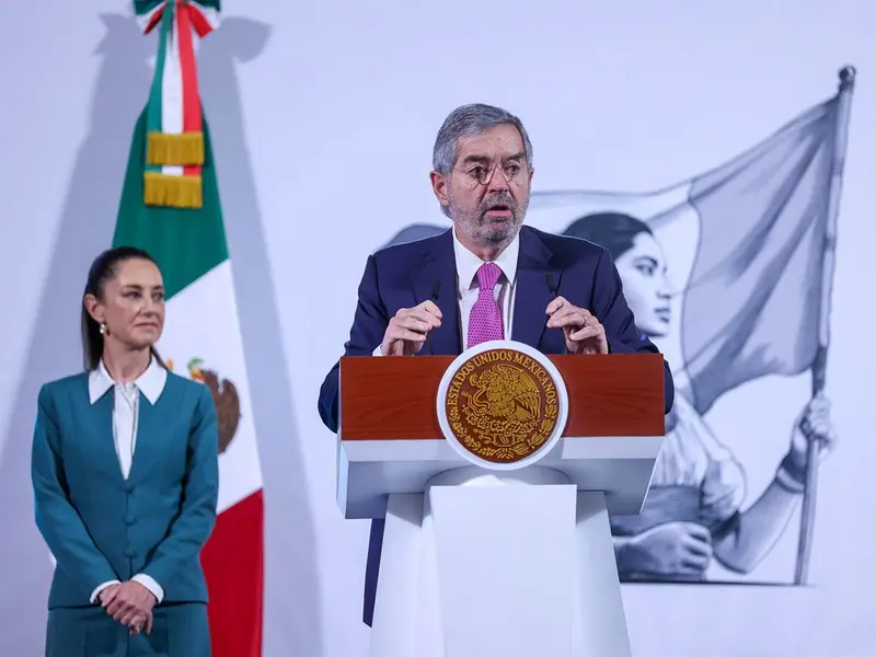 Mexicanos en EEUU ustedes no están solos: Juan Ramón de la Fuente