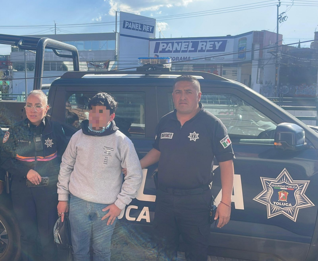 Policía Municipal de Toluca localiza y resguarda a menor con boletín de búsqueda activa