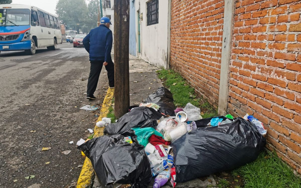 Toluca refuerza medidas contra inundaciones y sanciona a quienes tiren basura